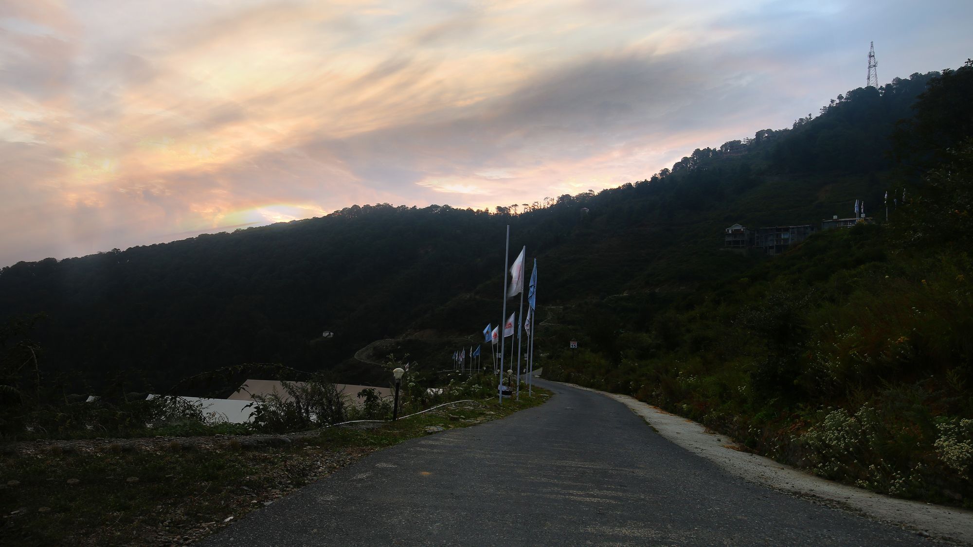 The Swiss Village Resort Nainital Luaran gambar