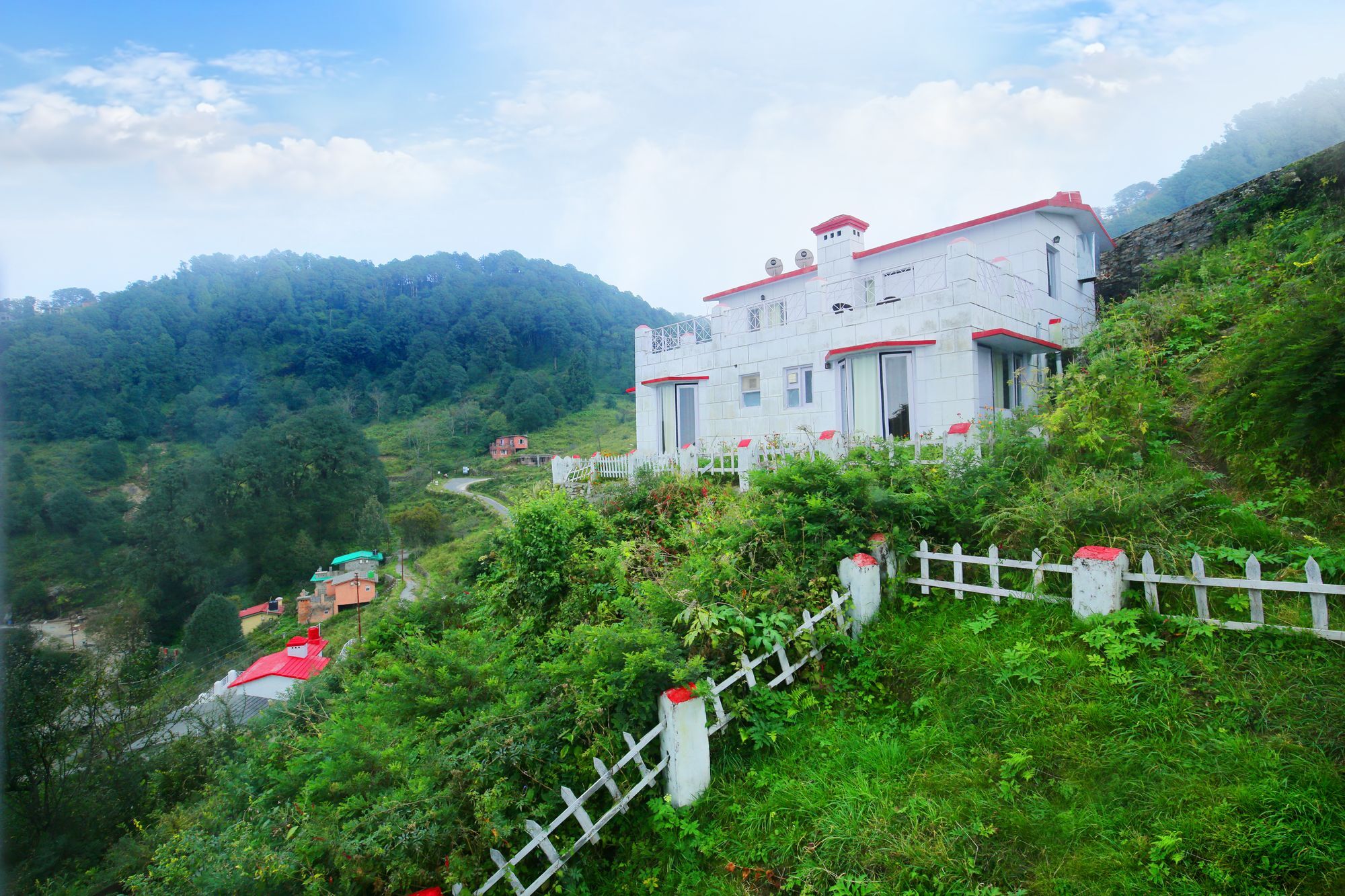 The Swiss Village Resort Nainital Luaran gambar